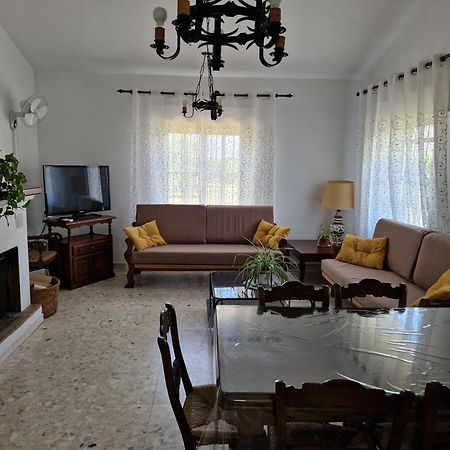 Casa En El Campo Cerca De Sevilla La Rinconada Esterno foto
