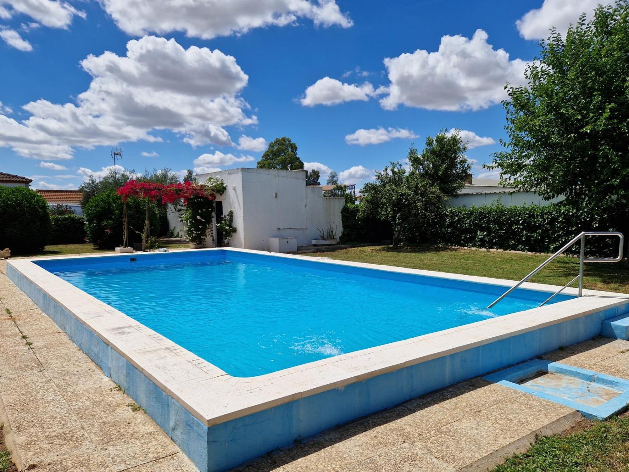 Casa En El Campo Cerca De Sevilla La Rinconada Esterno foto